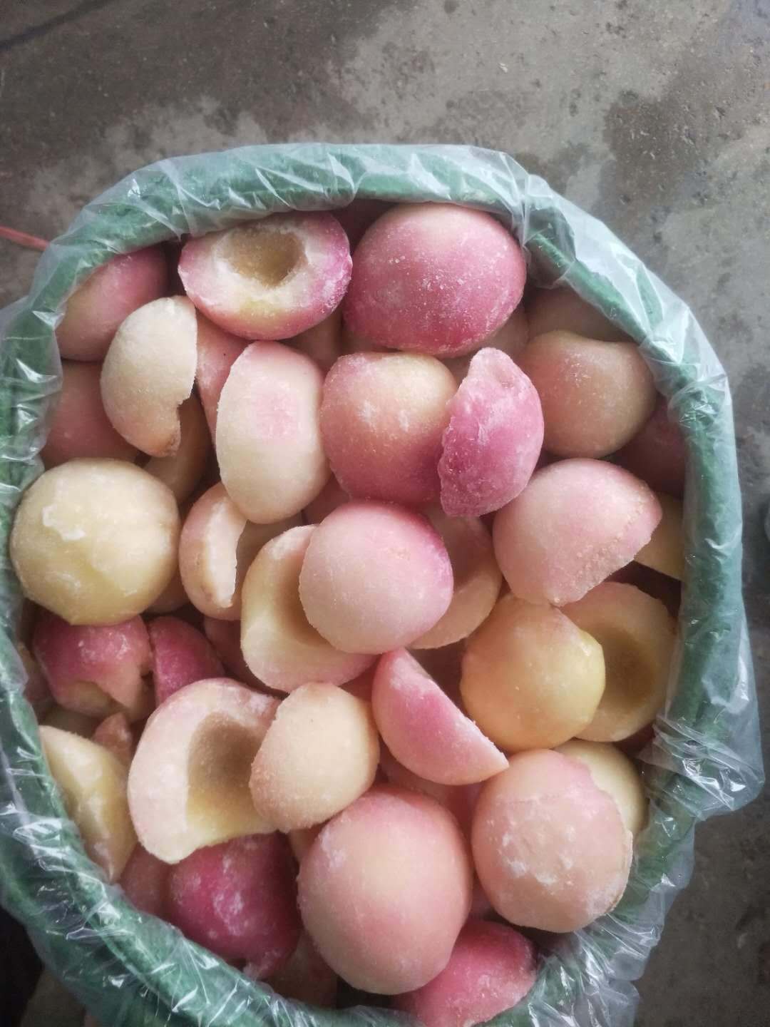 Frozen Peaches